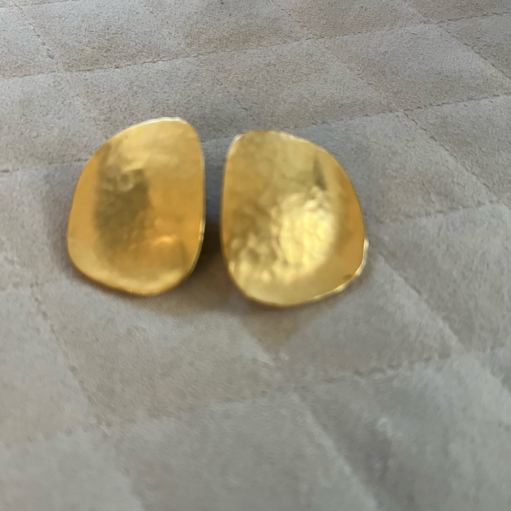 Elegant Gold-Plated Hammered Earrings